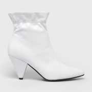 Wojas Magasszárú cipő női fehér