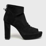 Answear Tűsarkú cipő Ideal Shoes női fekete